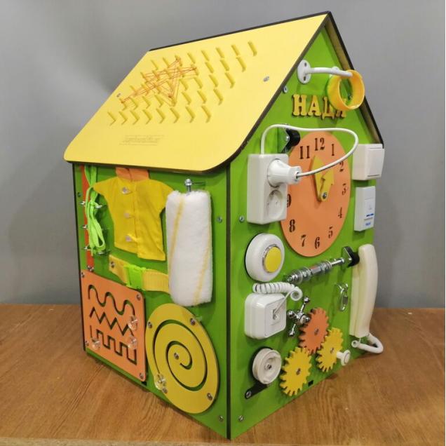 Бизиборд Домик 60х40 см со светом салатовый