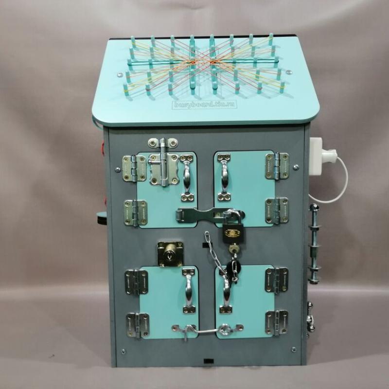 Бизиборд Домик 50х30 см со светом серый фото