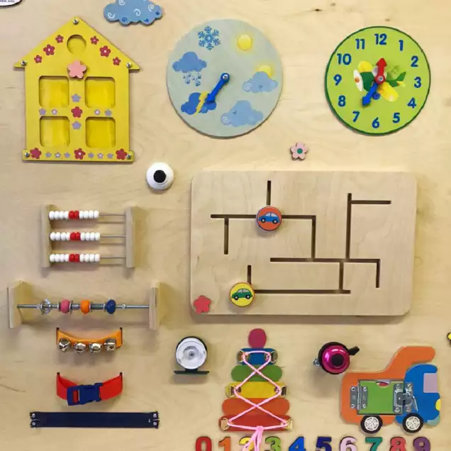 Бизи-панель Игрушка 150х80 см