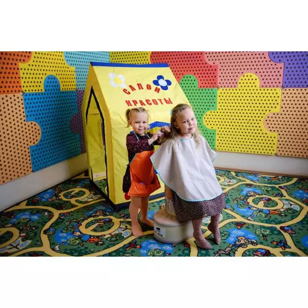Сюжетно-ролевая игра «Салон красоты»